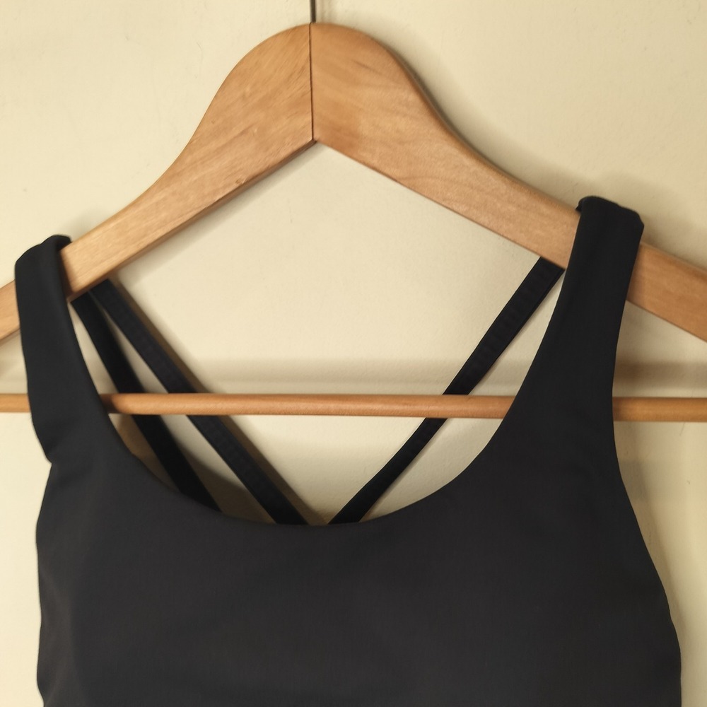 Lululemon Energy Bra Strappy Back Sports Bra Removable Pads - Picture 4 of 5